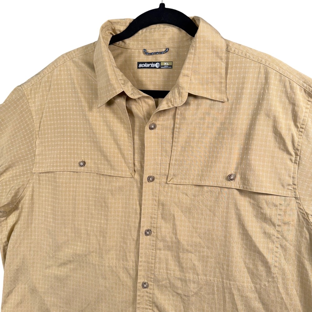 Solaris Button Up Shirt Mens XL Tan Short Sleeve Grid Hiking Utility‎ Gorpcore